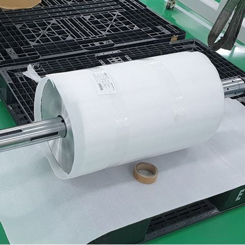 Trục bung hơi gá cuộn nguyên liệu